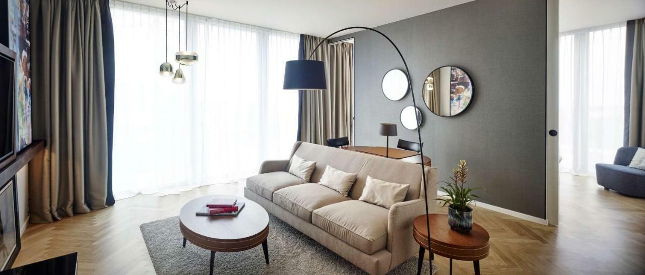 Suite con 3 Camere da Letto