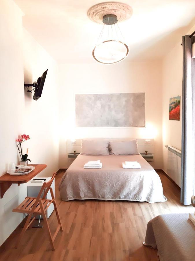 Camera Tripla Comfort con Doccia