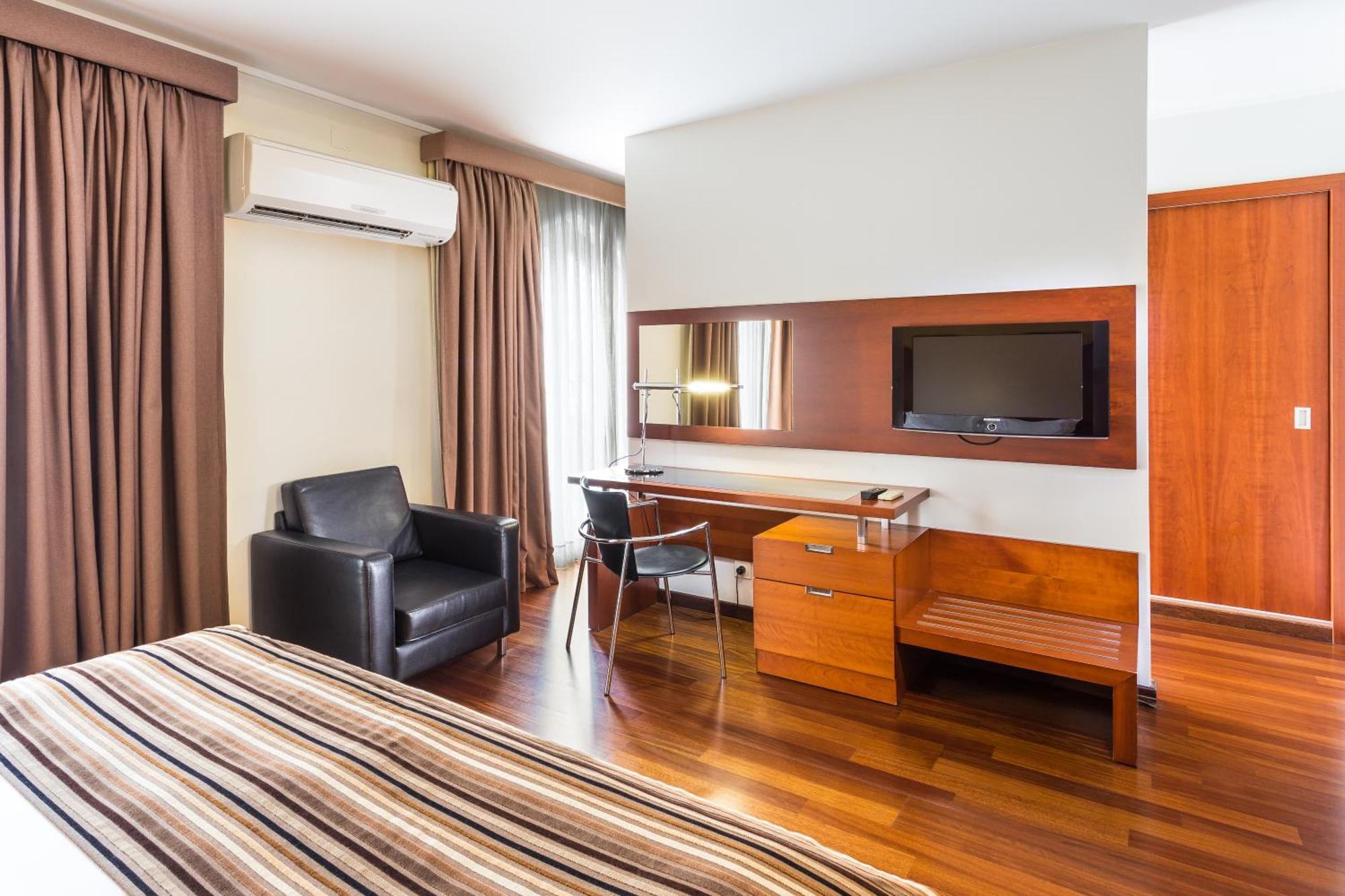 Appartamento con 3 Camere da Letto