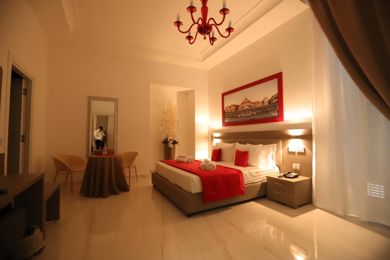 Suite with Balcony,940350883:JPEG