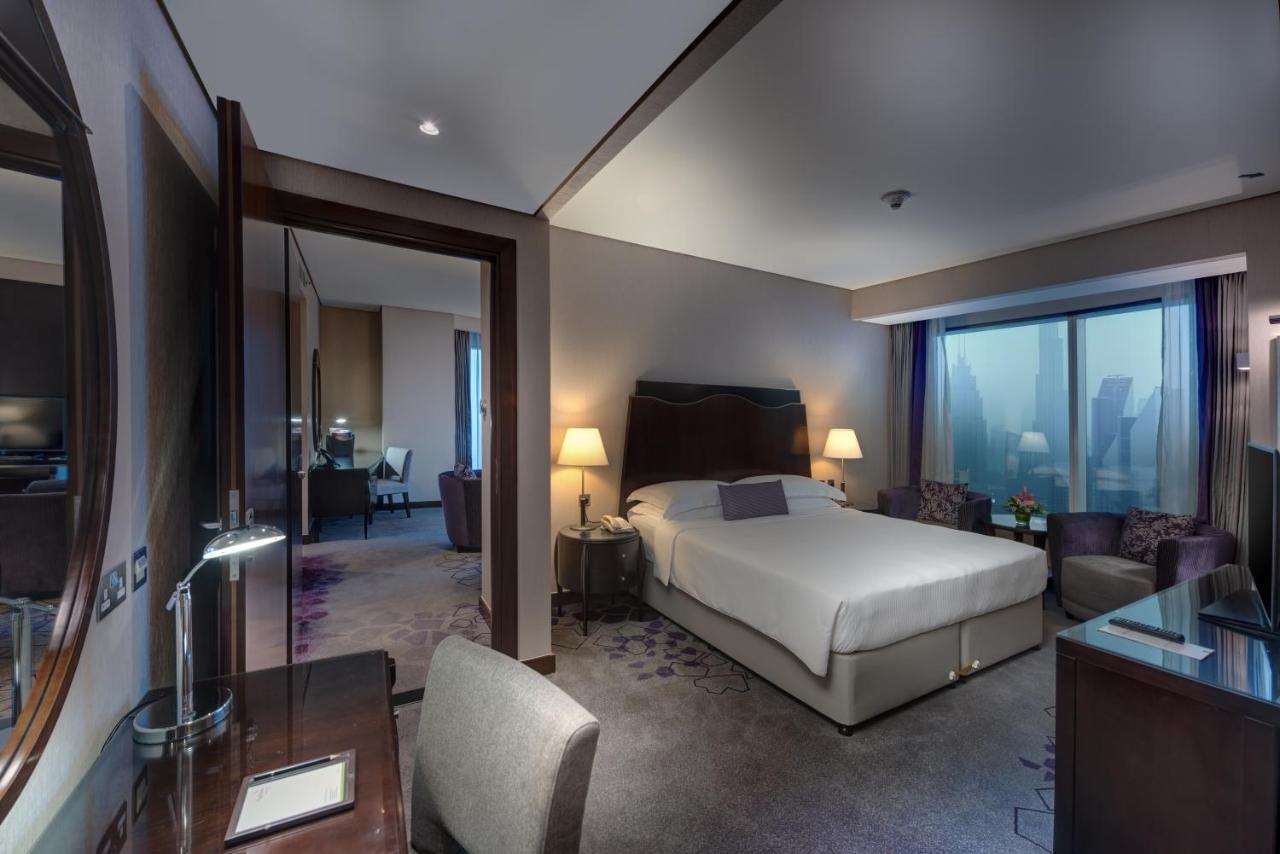 Suite con 1 Camera da Letto e Colazione a Buffet Gratuita