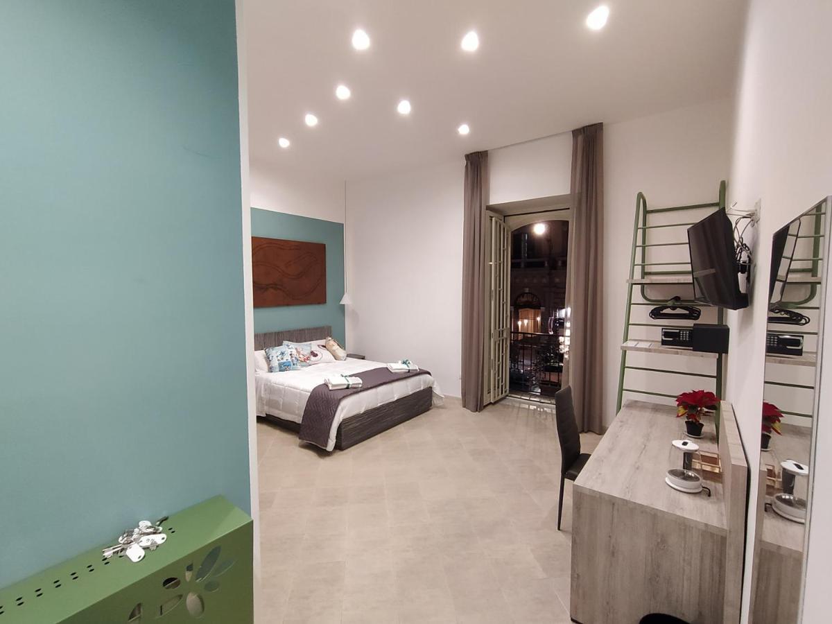 Quadruple Room with Balcony,947644003:JPEG