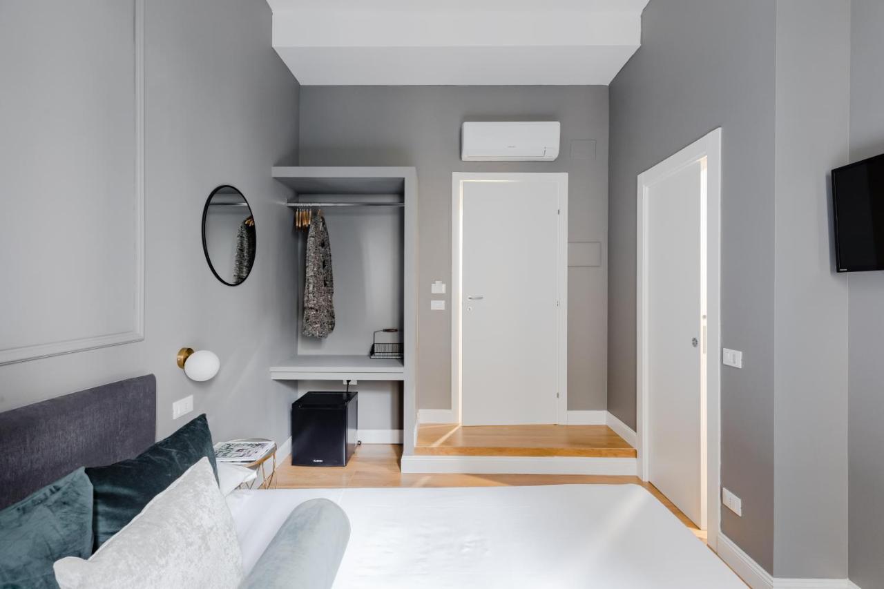 Deluxe Double Room,951527080:JPEG