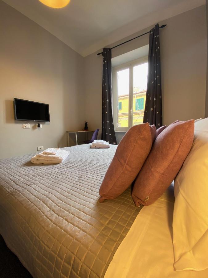 Double or Twin Room with Bathroom,965270131:JPEG