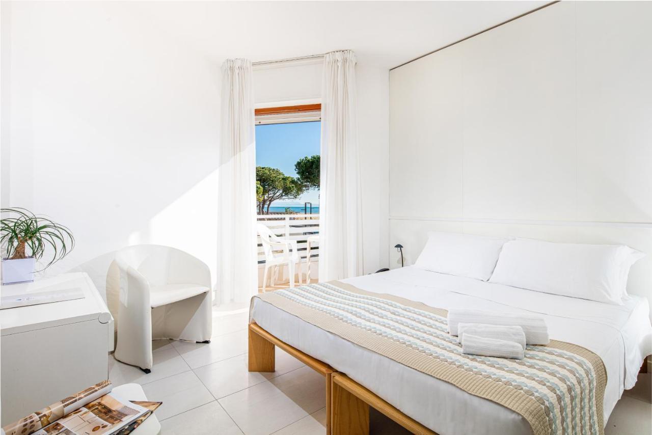 Standard Double Room,1589444990:JPEG