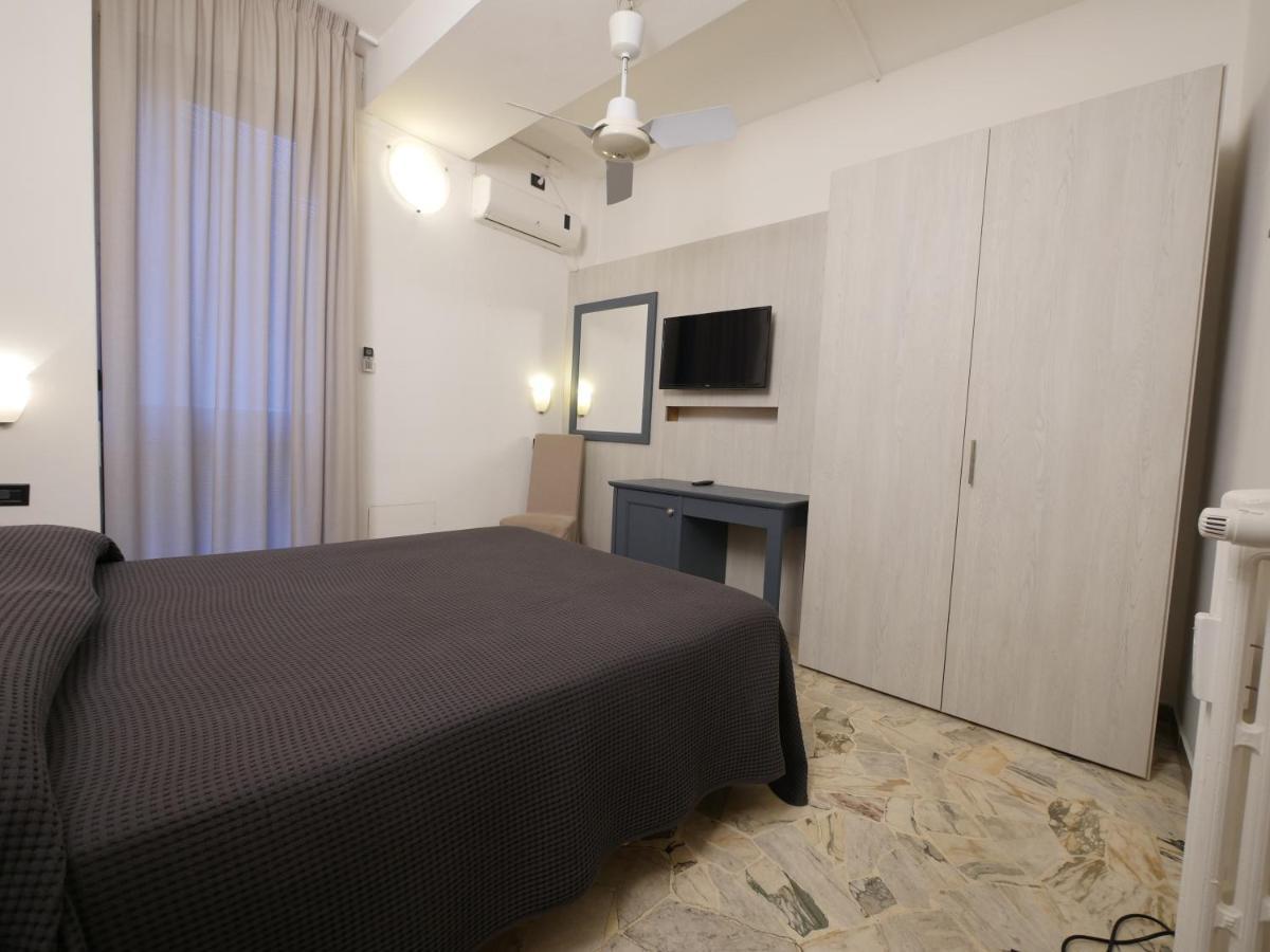 Double or Twin Room,994029958:JPEG