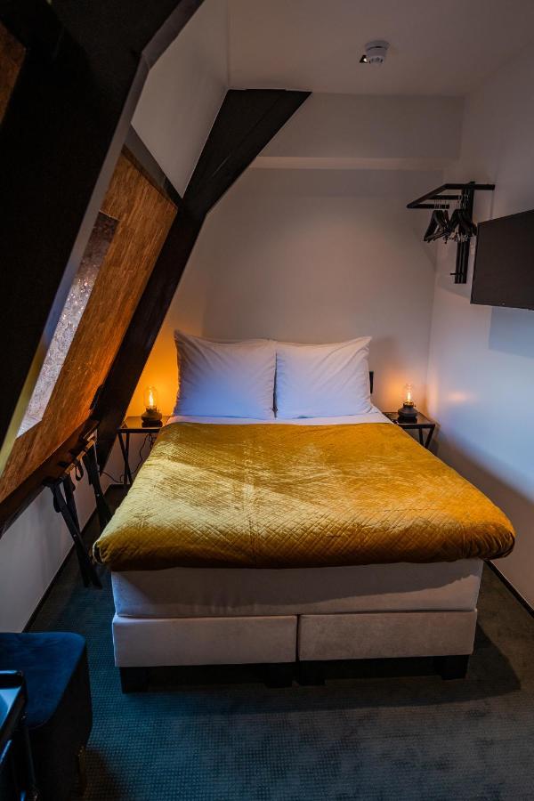 Camera Standard Matrimoniale/Doppia con Letti Singoli
