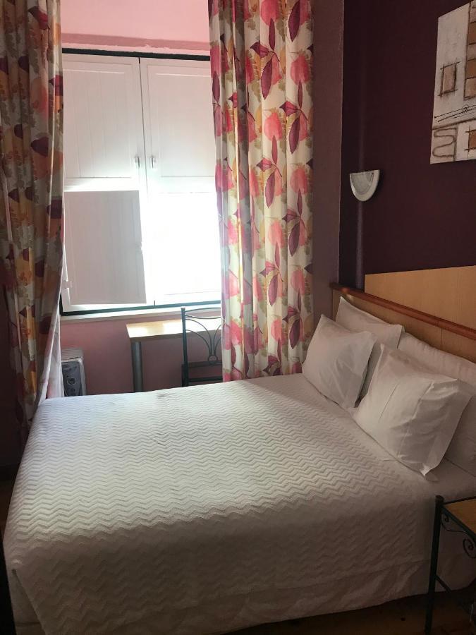 Camera Singola con Bagno in Comune