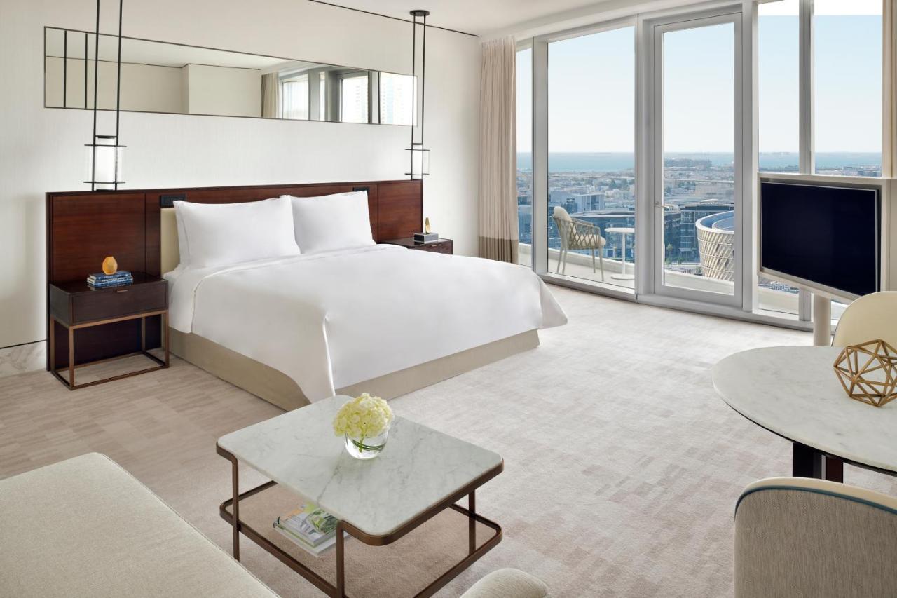 Junior Suite - Exclusive Access to Level 54 Infinity Pool & Club Lounge,1200216211:JPEG