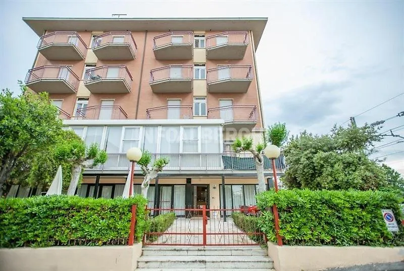 Hotel Paradiso-1