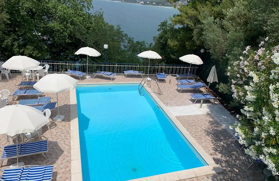 Relais La Caravella-1