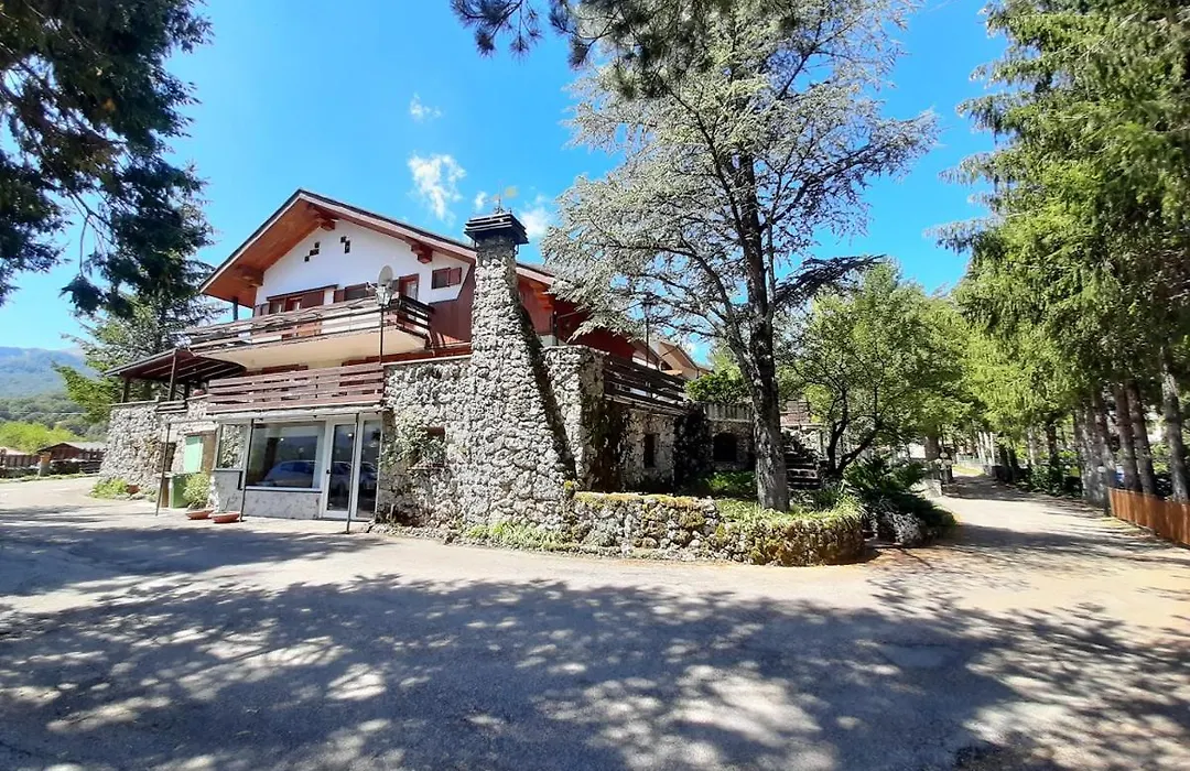 Hotel Orso Bianco-1
