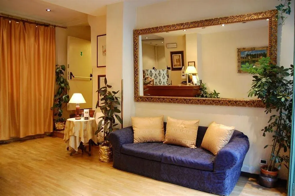 Hotel Ascot-1