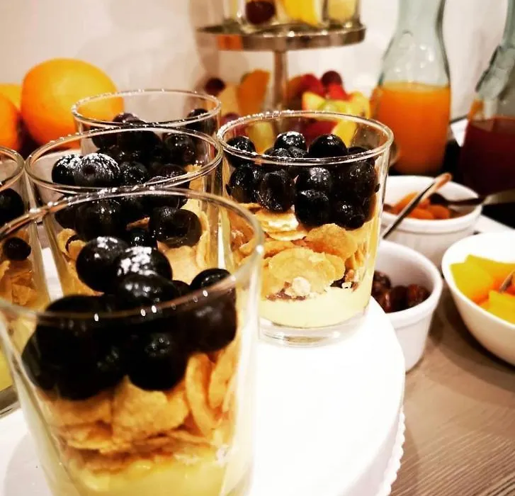 Hotel Lombardia-1