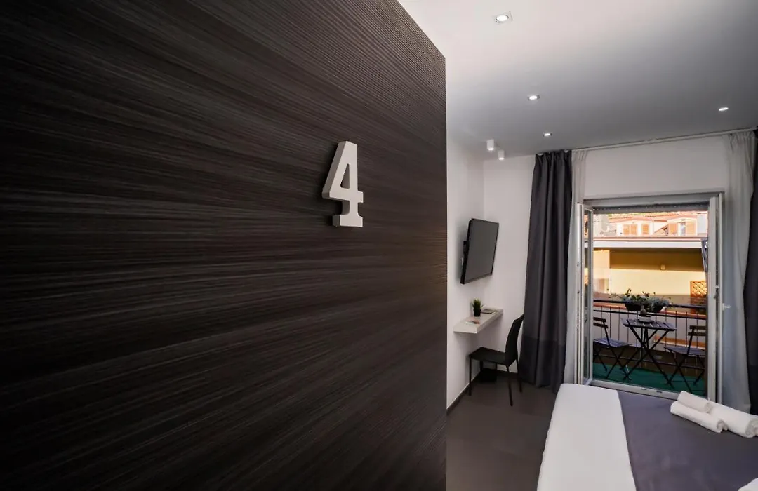 Mc B&B-1