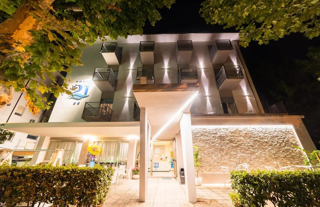 Hotel 21 Riccione-1