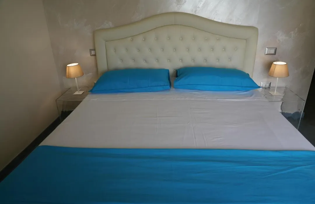 Guest House Emily Suites Sorrento-1