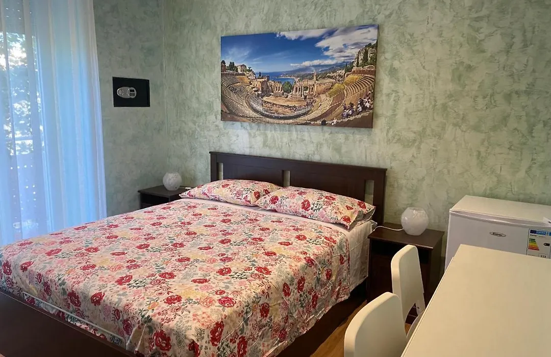 B&B CATANIA CENTRO - Charme&More-1