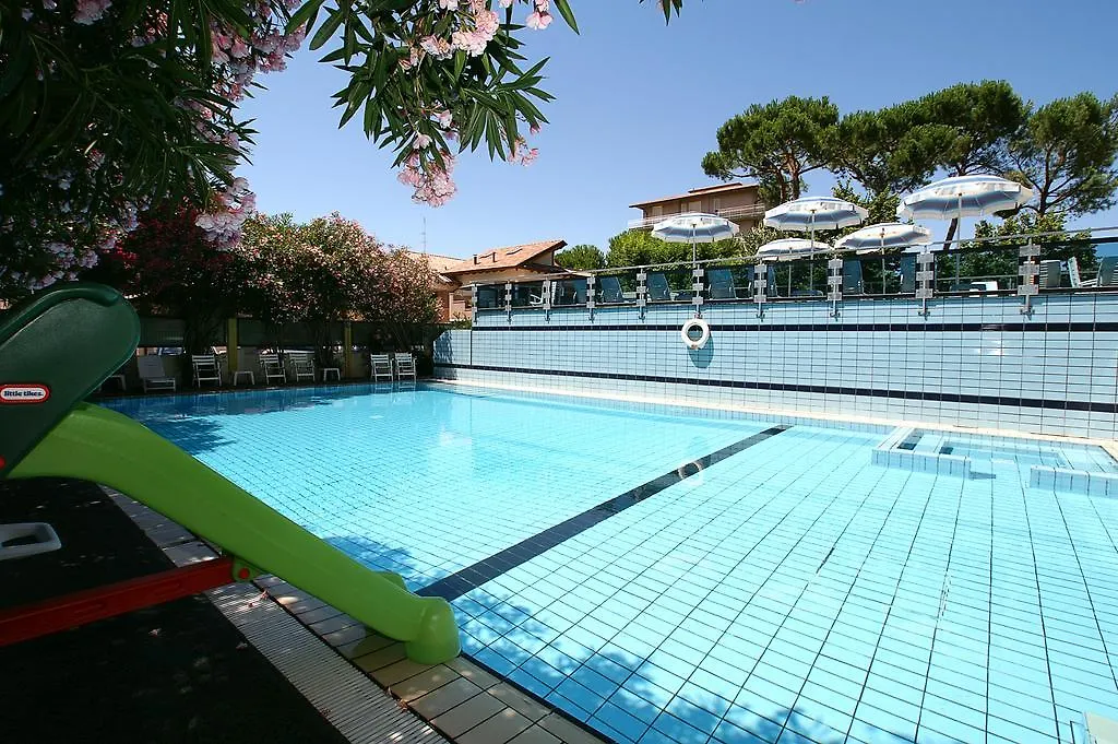 Hotel Antares-1