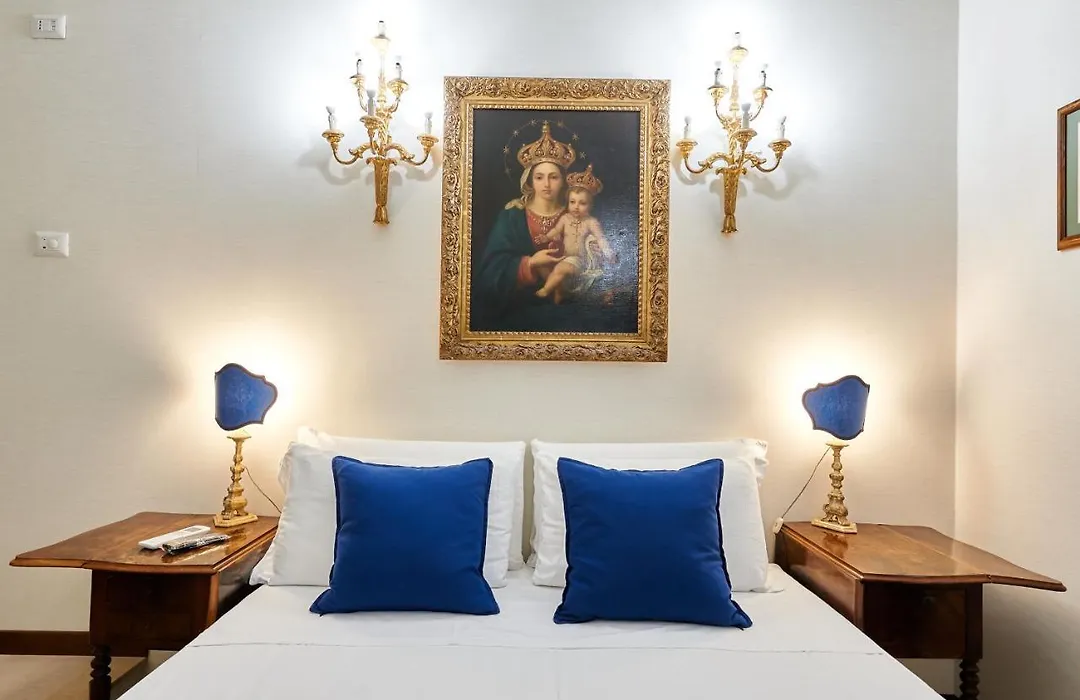 Fabrizio's Rooms-1