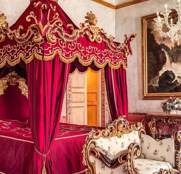Palazzo Doria Napoli-1
