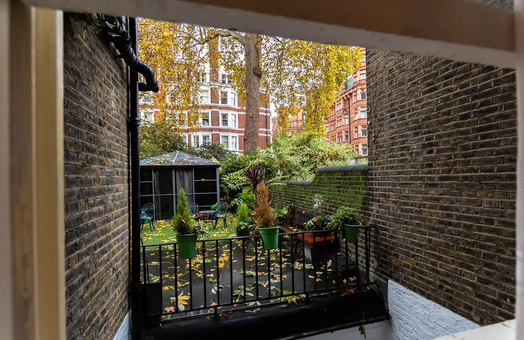 Arosfa Hotel London By Compass Hospitality-1