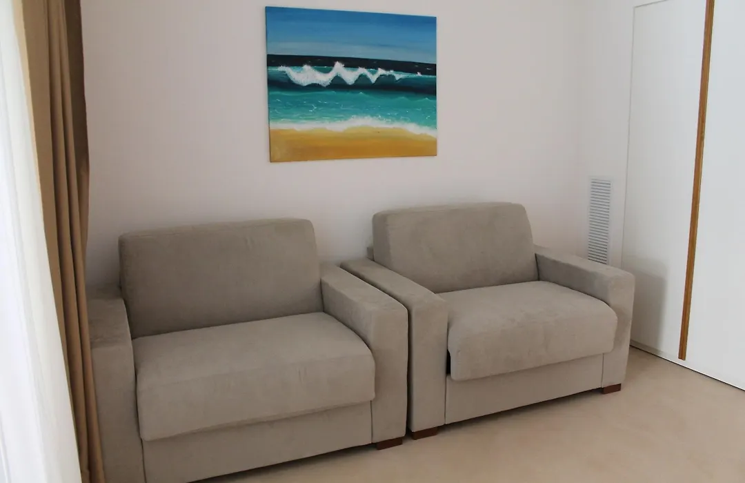 Seven Suite-1
