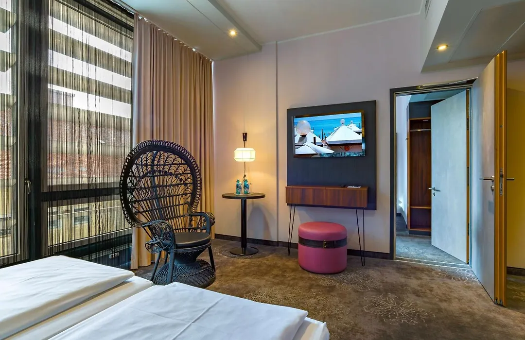 Elaya Hotel Munich City, Trademark Collection By Wyndham-1