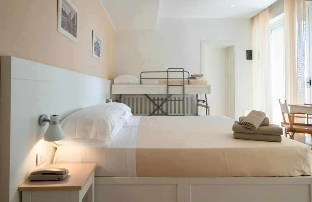 Hotel Bristol-1