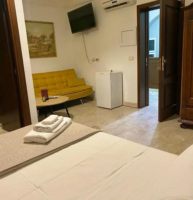 Etna Rosso b&b-1