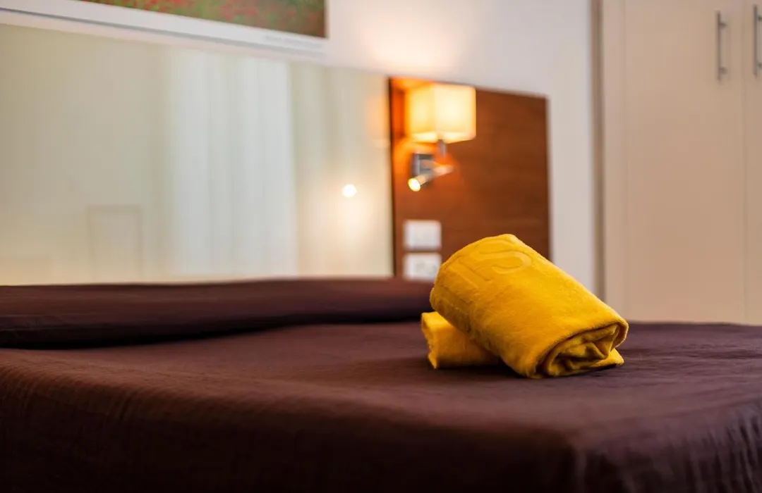 Hotel President-1