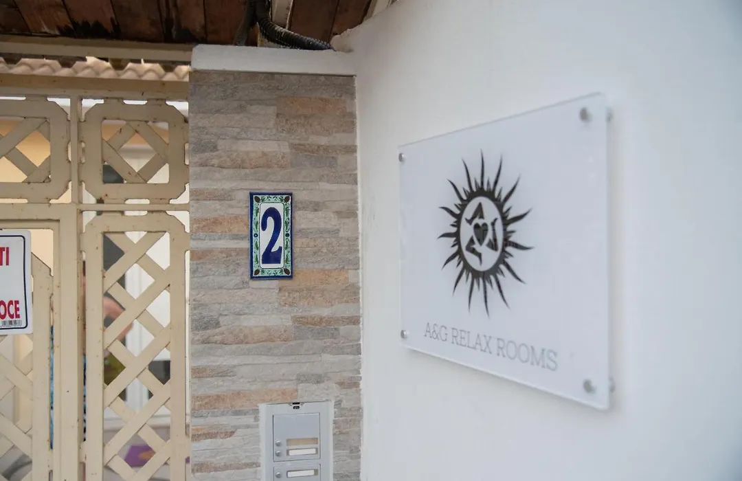 A & G Relax Rooms-1