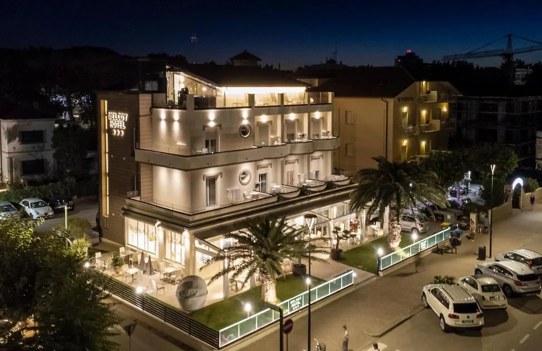 Melody Hotel-1