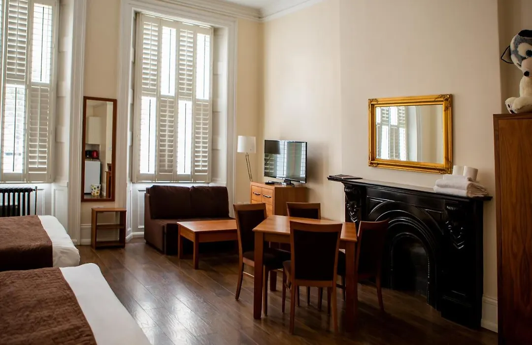 Marylebone Inn-1