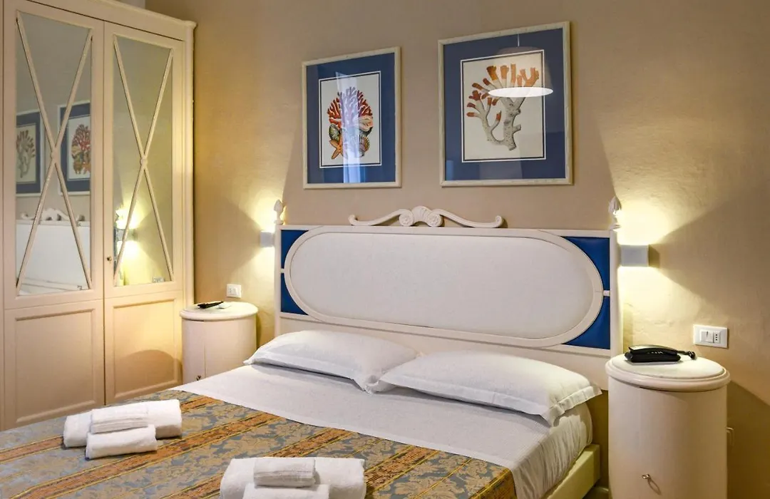 Hotel La Pace-1