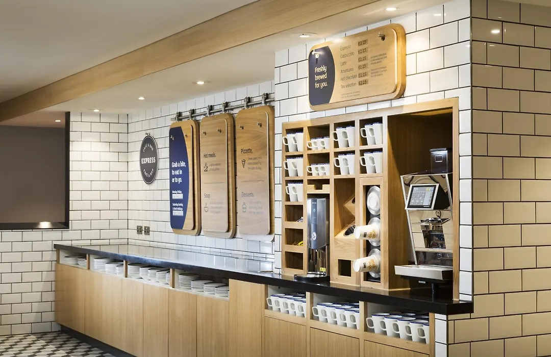 Holiday Inn Express Park Royal By Ihg-1