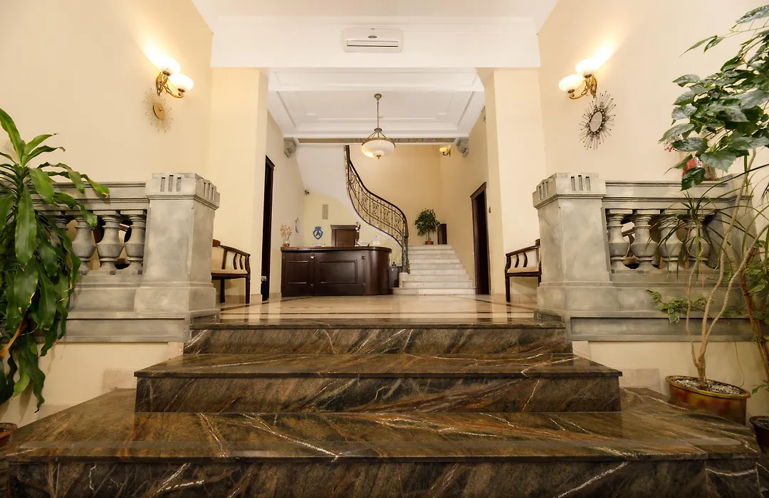 Atrium Hotel Ateneu City Center-1