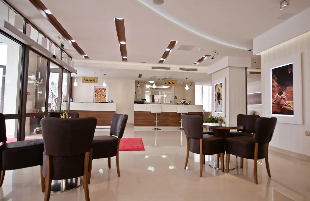 Hotel Luna-1