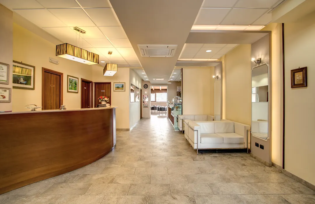 Hotel Roma Tiburtina Metro-1
