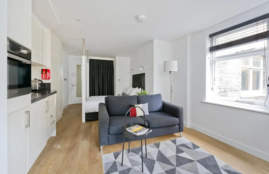 Crane Court By City2Stay-1