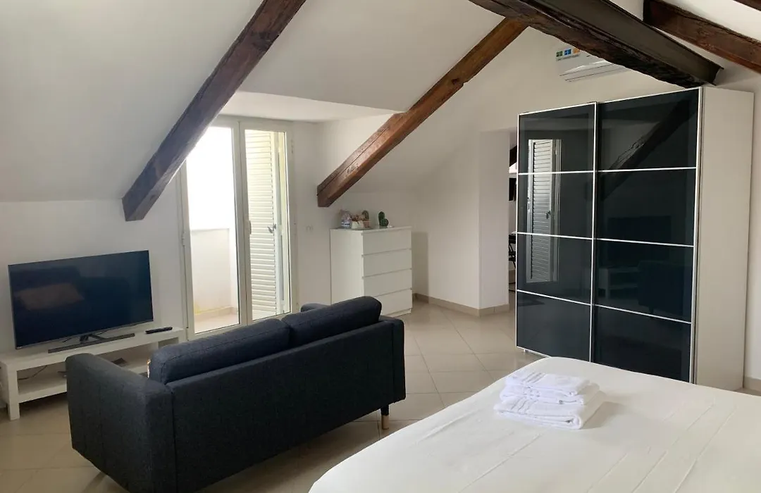 Folle Città B&B-1