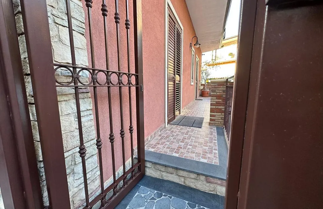 Bea'S House-1