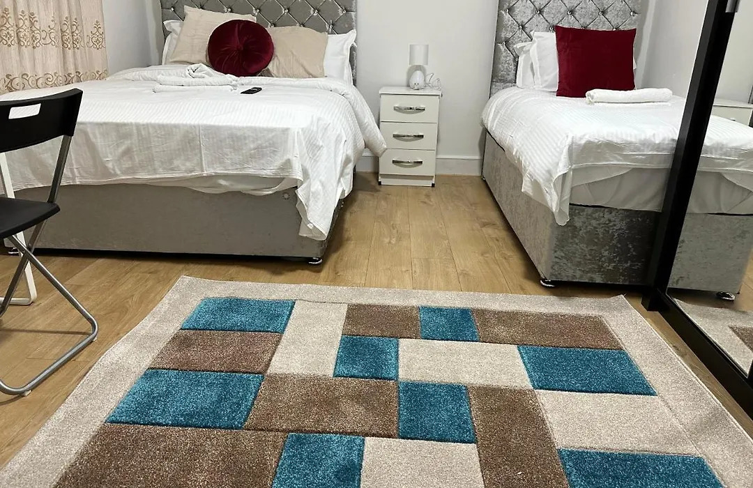 City Lodge Shadwell-1