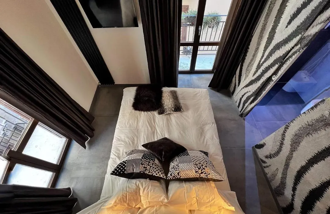 Sant'Andrea - Luxury Rooms In Vucciria-1