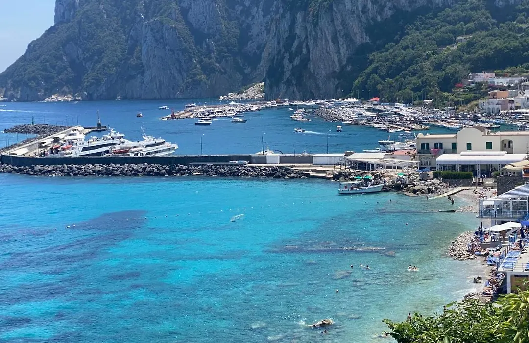 Marina Grande Holiday Apartment In Capri-1