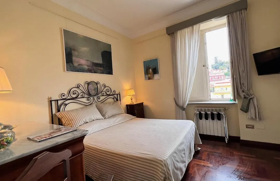 Calabritto Suite-1