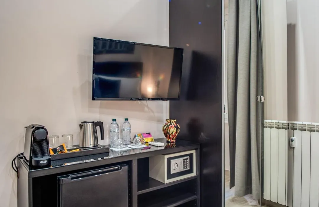 Tacito 23 Luxury Rooms-1
