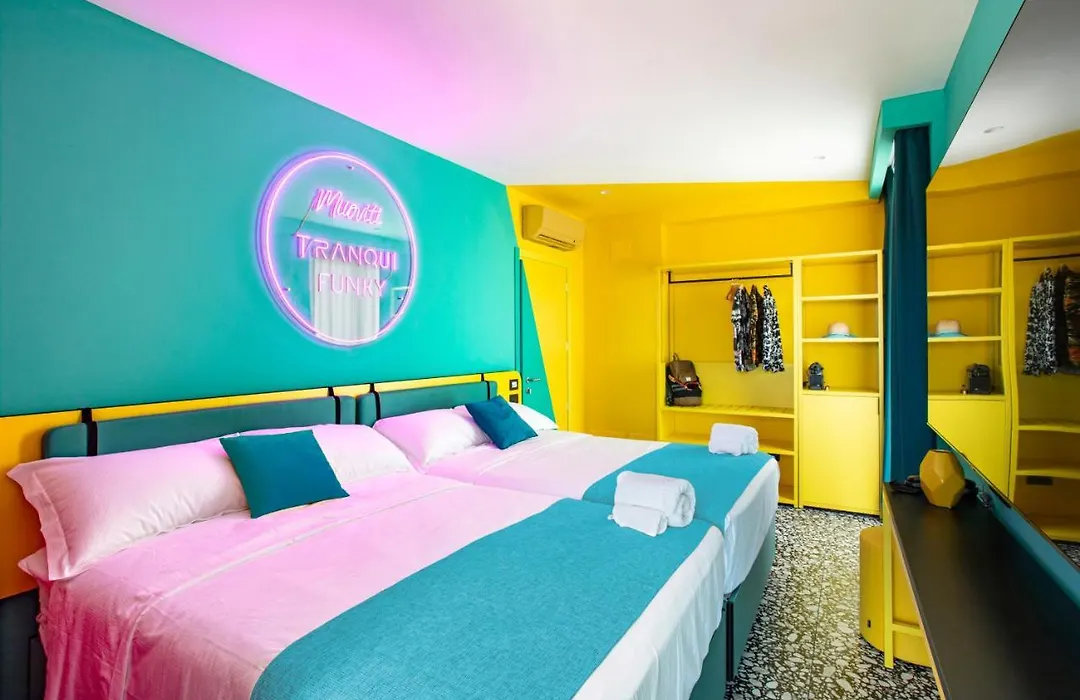 Hotel Albatros-1