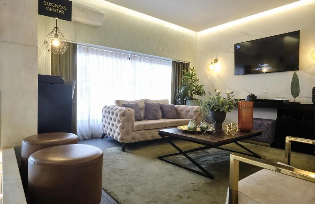 Duplo Charme Boutique Hotel-1