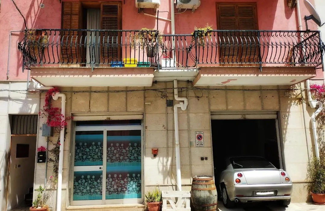 Home Vivaldi-1